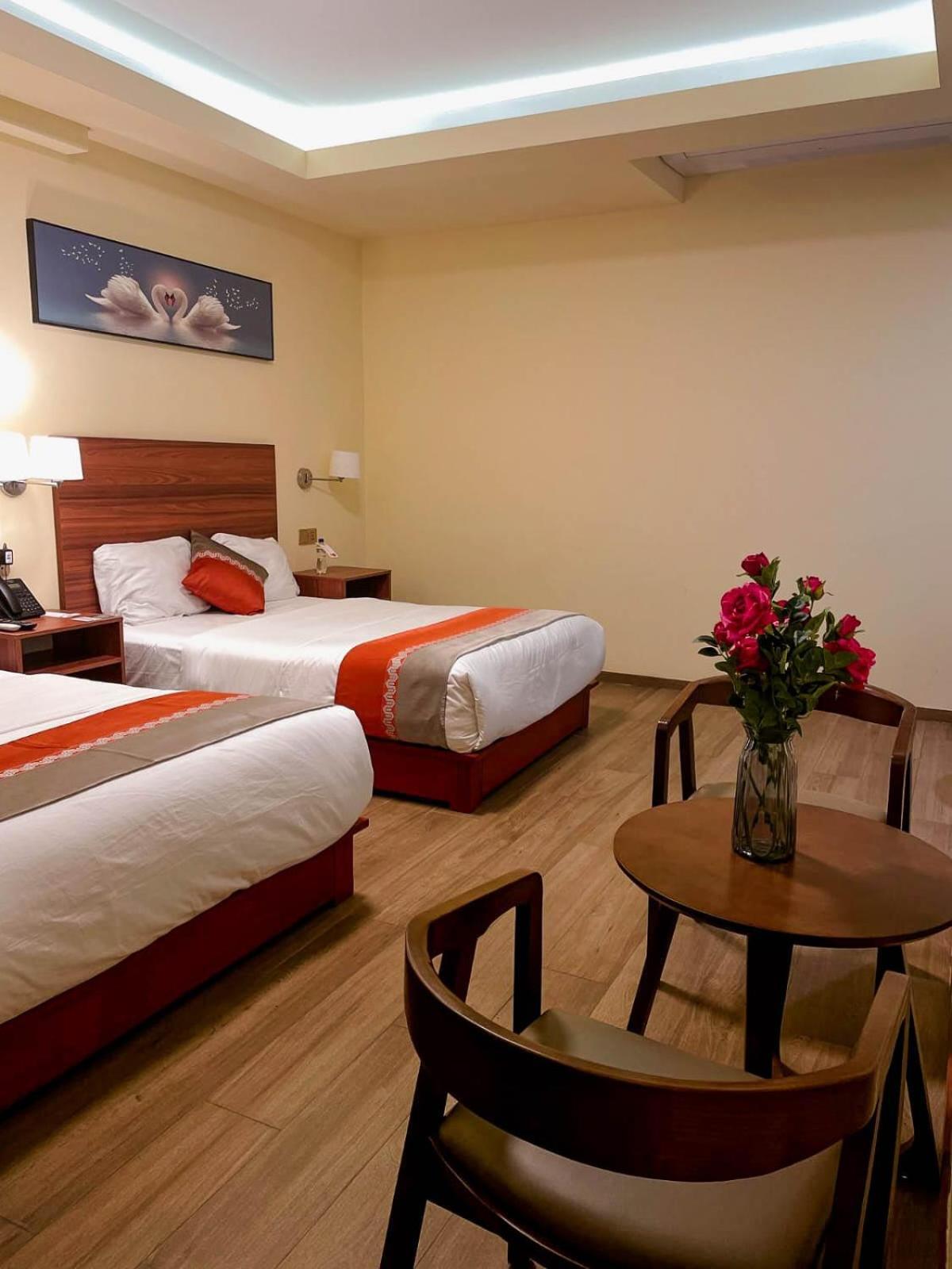 Sm Hotel Plus Lima Exterior photo